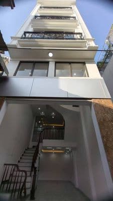 Nhà 40m² 5 tầng tại Thanh Trì, hơn 6 tỷ