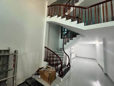 Bán nhà Vĩnh Quỳnh, 47m², Lô góc 5 tầng, 4PN