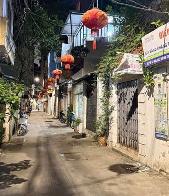 Bán nhà Trường Chinh, 55m2 x 5 tầng, hơn 20 tỷ, ngõ ô tô