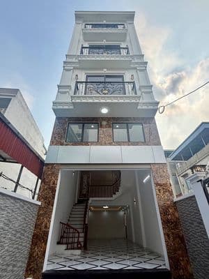 Nhà 90m² 5 tầng gần ô tô Thanh Trì hơn 7 tỷ