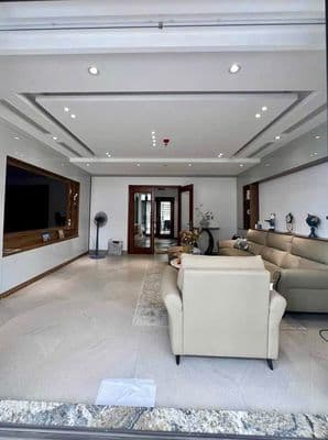 Bán nhà 82m² Định Công, Thanh Xuân, có thang máy, gara ô tô