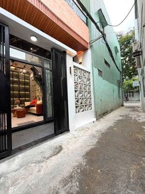 Nhà mới hướng ĐN 4PN Nguyễn Phước Nguyên, Đà Nẵng