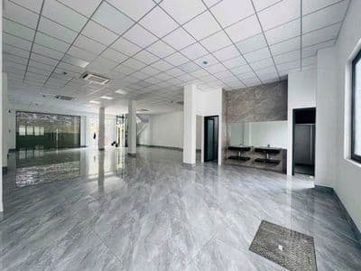 Cho thuê văn phòng 200m2 tầng 2-3 tòa nhà Thủ Dầu Một, Bình Dương