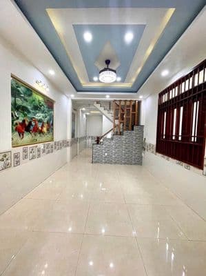 Cho thuê nhà lầu trệt Dĩ An, Bình Dương - 2PN, 6 triệu