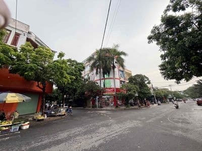 75m2 MT 7m5 gần chợ hoà mỹ giá chỉ 4ti6