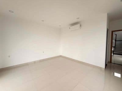 E gái cần cho thuê nhà ngay cầu phú xuân