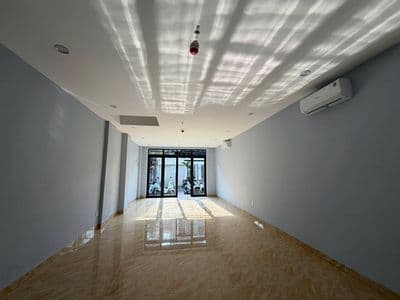 Cho Thuê Mặt Bằng Khu Mỹ An - Đông khách qua lại