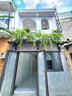 CHỈ VỚI 2TỶ 7/ HBG/NHÀ MỚI XINH /22M2 / Hẻm Thông Ra Quang Trung