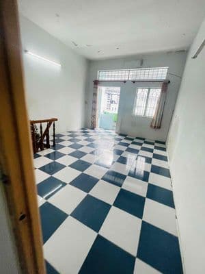 cho thuê nhà nguyên căn đường lê văn quới 8m thông
