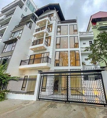 Cho thuê nhà hxh huỳnh văn bánh_9x20m_trệt 4 lầu, thang máy.