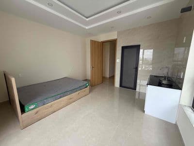 Cho thuê căn hộ khu ngã 5 đại học mới 100% full nội thất