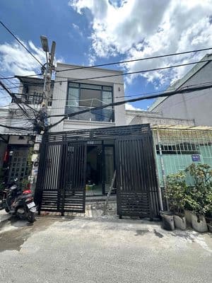 nhà hẻm xe tải quay đầu