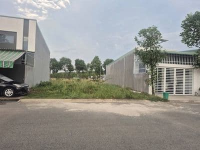 Chính chủ bán lô giá tốt ngay tthc cổng xanh bình dương–chỉ 1tỉ2 100m2