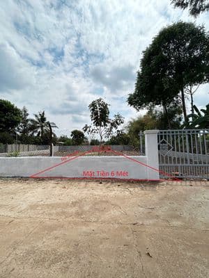Đất nền Dong 4 6x30 ấp Thái Hoà xã Phú Túc ( Nay là xã Thống Nhất)