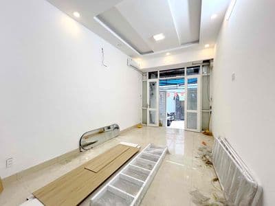 Mặt bằng dk 40m2 , khu sầm uất , quận 10