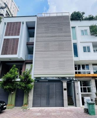 Nhà đường nguyễn quang bích diện tích: 5,5x20m hầm 4 tầng cho thuê