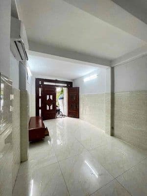 Mặt bằng kinh doanh lối đi riêng - hẻm ô tô - máy lạnh toilet riêng