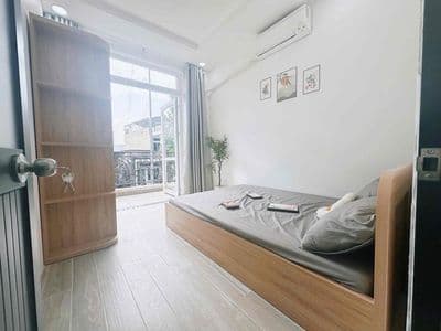 2pn ban công full nội thất _siêu thoáng mát ngay sân bay