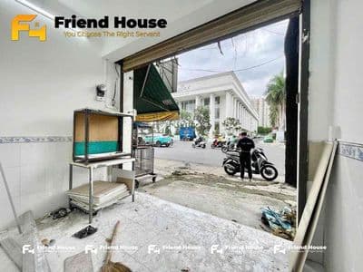 Cho thuê mặt bằng kinh doanh tư do ngay mặt tiền đường lớn