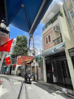 NHÀ CHO THUÊ GẦN MẶT TIỀN HXH phù hợp mở văn phòng