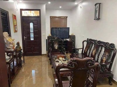 Tây sơn – lô góc 35m² 4 tầng – thông sàn – kinh doanh – ô tô – 13,5tr