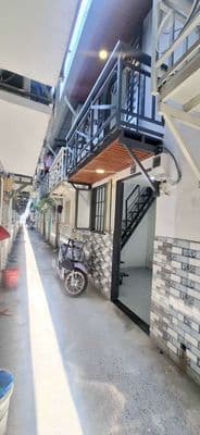 Cần bán căn nhà khu dân cư , nhà đẹp