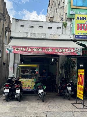Cho thuê vỉa hè kinh doanh