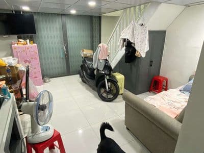 Nhà bán chỉnh chủ gần ngã tư tô ký