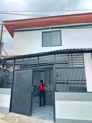 bán nhanh căn nhà mặt tiền đường kinh doanh mua bán