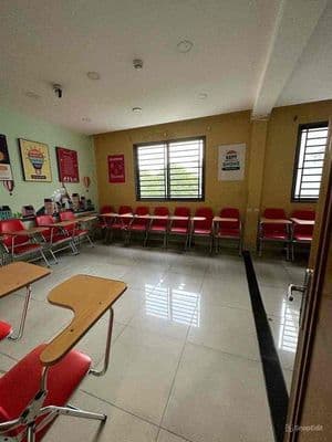 Cho thuê tòa nhà nguyên căn mặt tiền đường kinh dương vương, quận 6