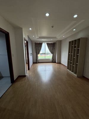 Cần cho thuê căn hộ chung cư 51 Chánh Hưng
