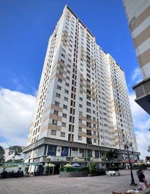 Cho thuê căn hộ 2pn, 2wc, có ban công chung cư Hưng Ngân
