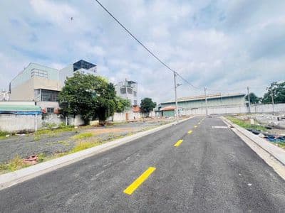 Bán đất apđ 9 - gần c.an phường mới - 56,5m2 giá 3tỷ1 - sổ hồng riêng