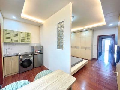 Căn hộ dịch vụ tách bếp Full NT Giá rẻ ngay Bến xe Chợ Lớn Q5 mới 100%