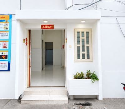 Cho thuê căn hộ tầng trệt c/c 212a nguyễn trãi