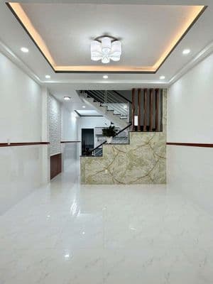 cho thuê nhà mới .3 lầu .giá 10tr/th.Liên Khu 4-5 Bình Hưng Hòa B. bt