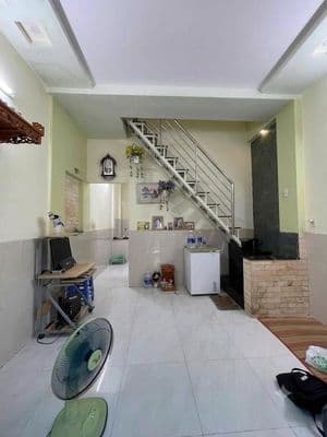 Cho thuê nhà 2 Tầng đường 36 p. linh đông - 2pn2wc Giá Thuê 9tr TL