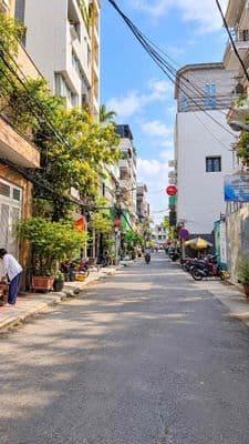 Bán nhà hẻm xe tải Nam Kỳ Khởi Nghĩa, 60m2, 4 Tầng, không lỗi