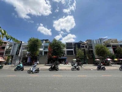 Nhà Mặt Tiền 5x22m, Cách Mạng Tháng 8, P8, Tân Bình