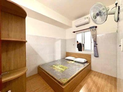 Căn hộ 2pn 2wc ngay chân cầu ông lãnh quận 1 mới 100% siêu rộng