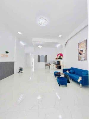 Nhà nguyên căn 2pn2wc kế cầu chữ y q5 q8