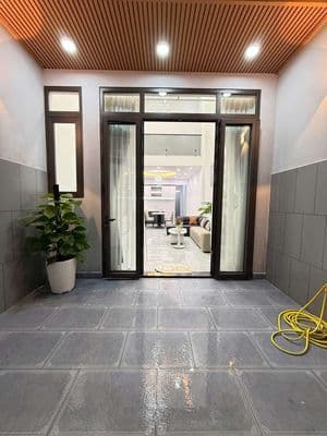 Nhà mới full nội thất,3PN, 2WC,gần ngay chợ hiệp Bình, Gigamall