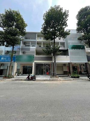 Nhà Phố Thương mai UniTown. thành Phố Mới . 4 tầng 6 phòng 7wc