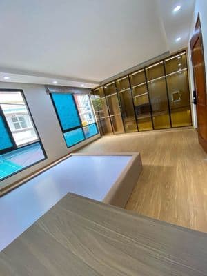 8,5 tỷ, 40m2, 4 tầng, ô tô vào nhà, không dính quy hoạch