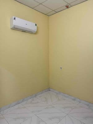 Cho thuê nhà nguyên căn chính chủ 108/143 Lâm Thị Hố DT 4x14 m,tổng DT