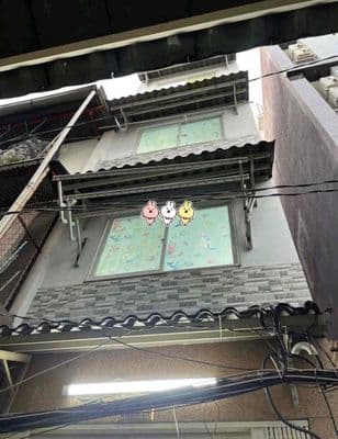 Nguyên căn cho thuê 1t 3l st 3pn 4w Hồ Thị Kỷ Quận 10.