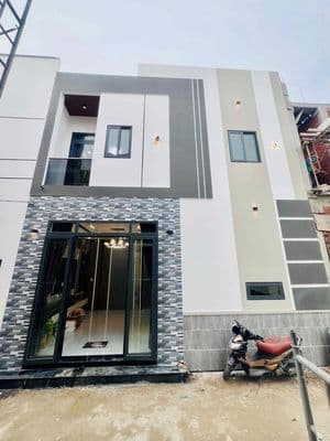 Nhà trệt lầu hẻm 112 hoàng quốc việt