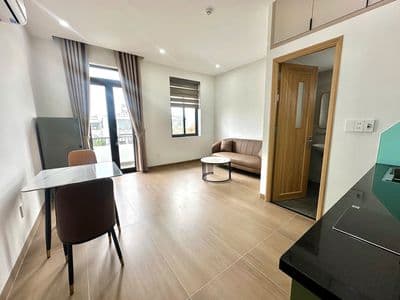 Căn hộ 1 phòng ngủ mới tinh - ban công - ngũ hành sơn