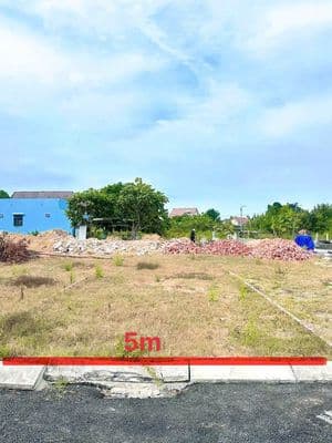 Thời điểm tốt giá hạ nhiệt chỉ còn 9xxtr , lô Đất đường 5m5