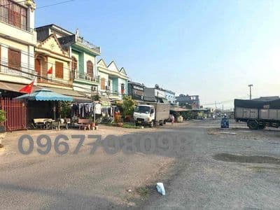 bán lô đát mặt tiên đường ống nước. kp tân hoà. gần ĐHQG